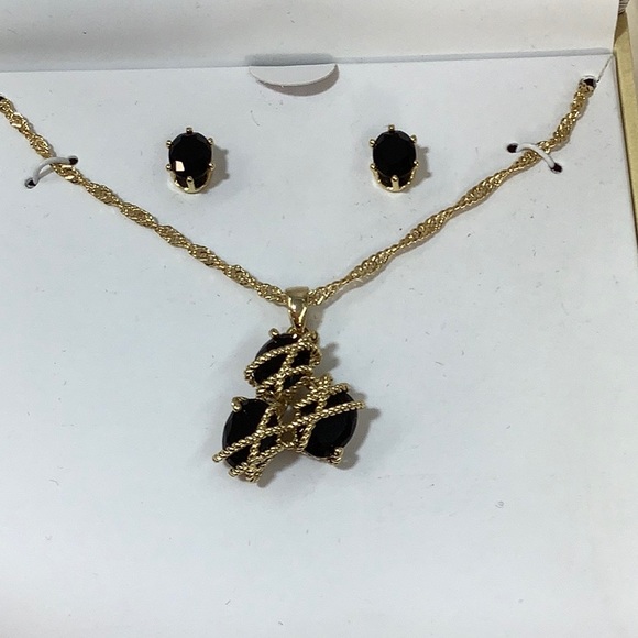 NWT- Charter Club Necklace & Earrings Set - Picture 2 of 4